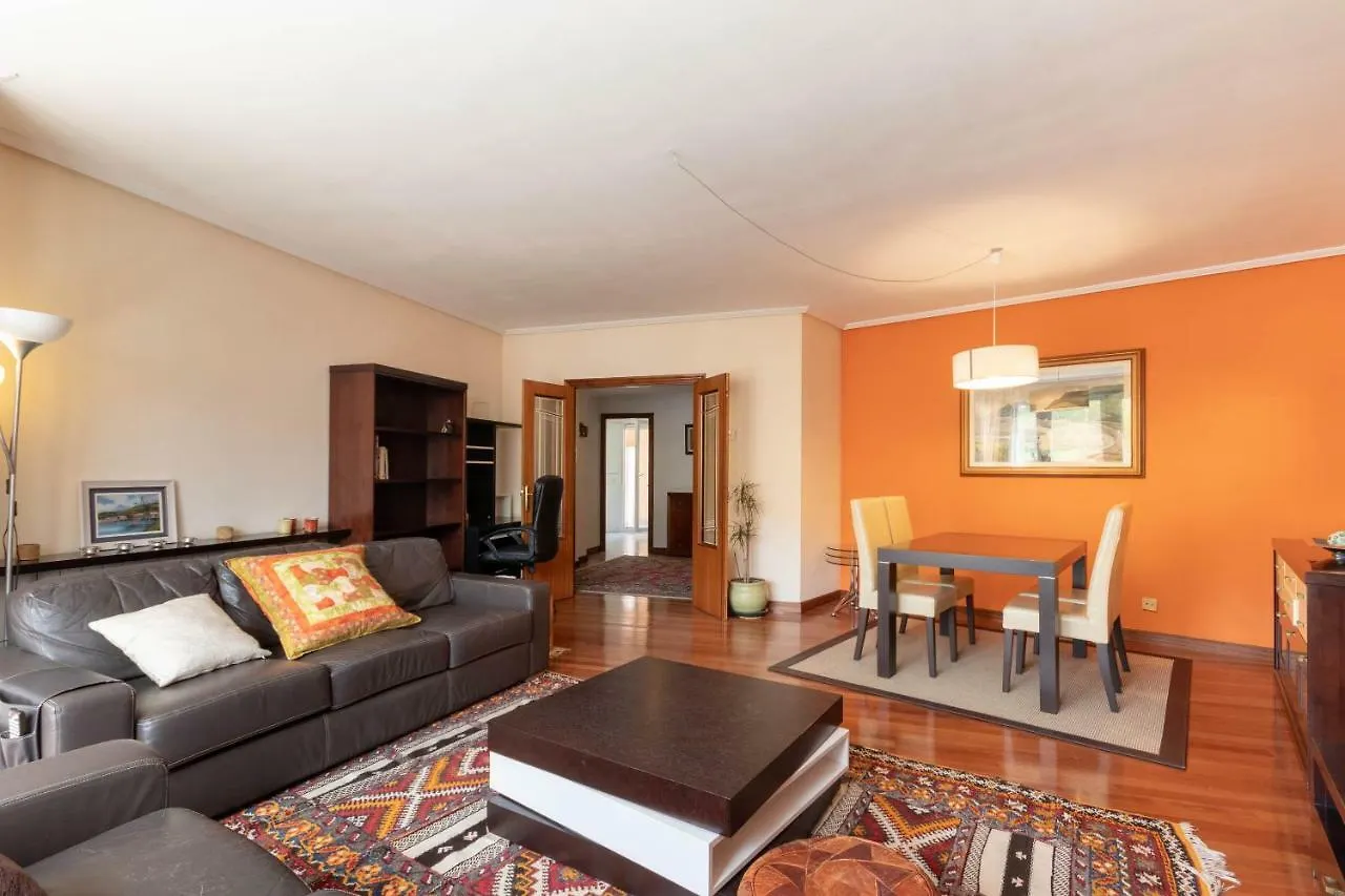 Urduliz With Parking By Aston Rentals Apartamento